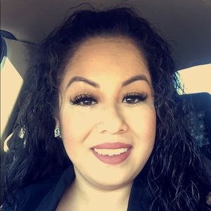 Meet your Posher, Stacey